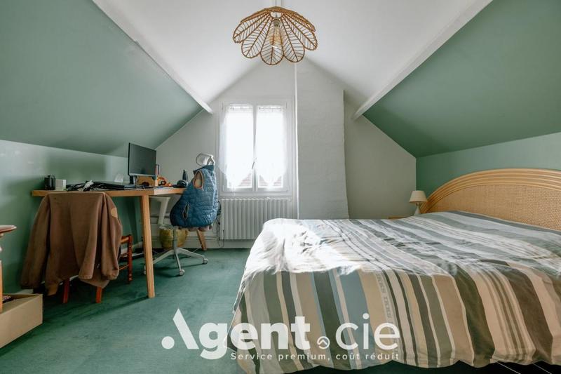 Maison - 184 m² - 7 pièces