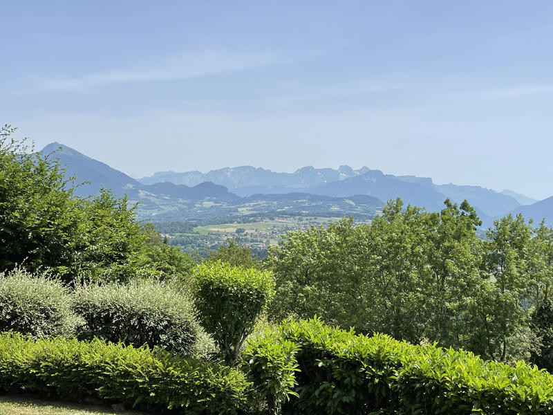 Maison - 228 m² - 7 pièces