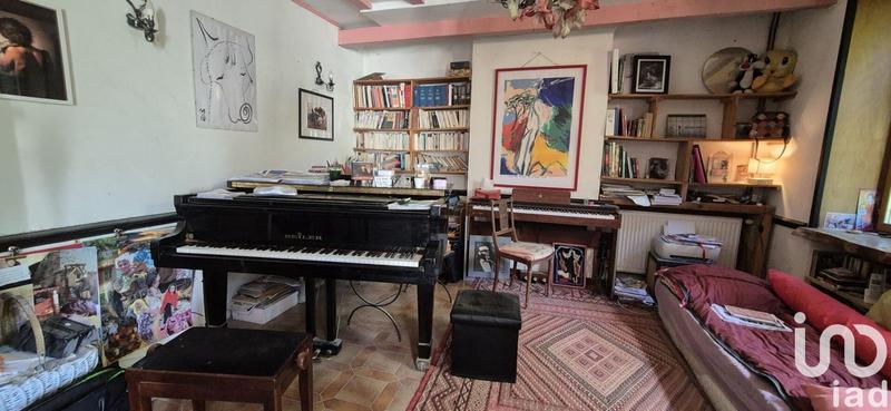 Maison - 90 m² - 5 pièces