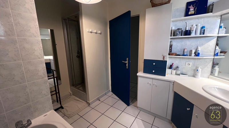 Appartement - 99 m² - 4 pièces