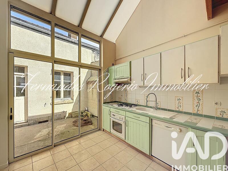 Maison de ville - 105 m² - 5 pièces