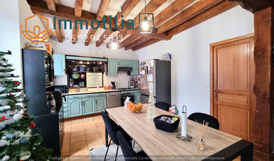 Maison - 97 m² - 4 pièces