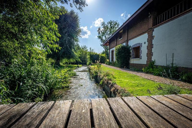 Propriété - 338 m² - 11 pièces