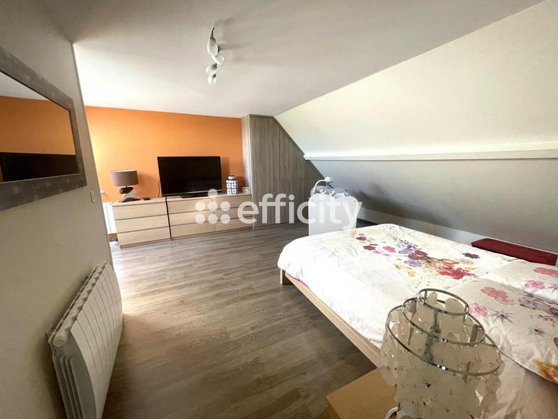 Maison - 195 m² - 5 pièces