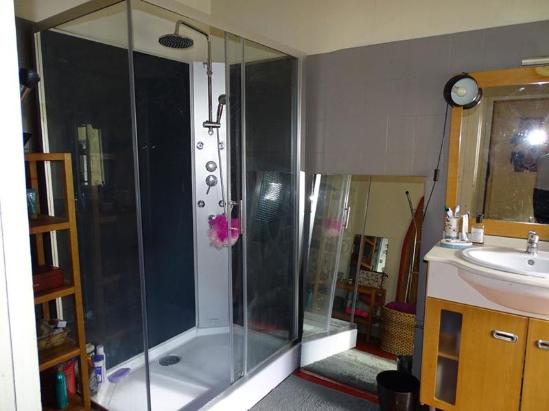 Immeuble - 121 m² - 6 pièces