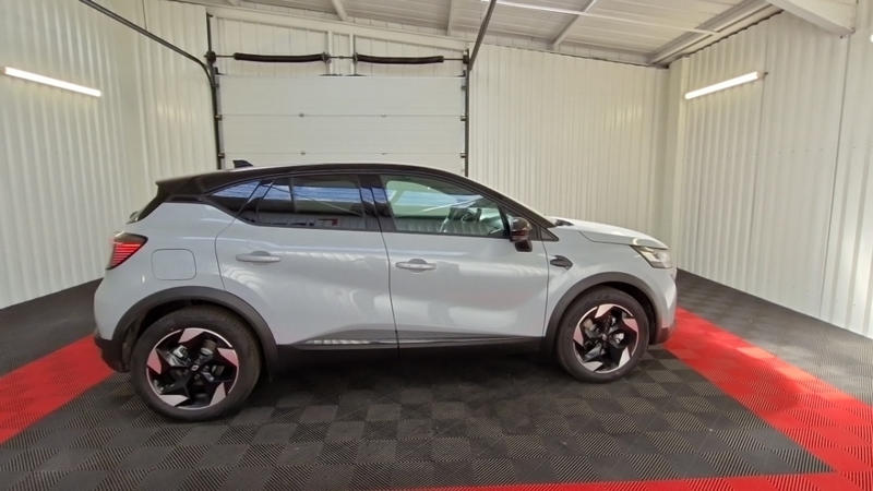 Renault Captur techno E-Tech full hybrid 145