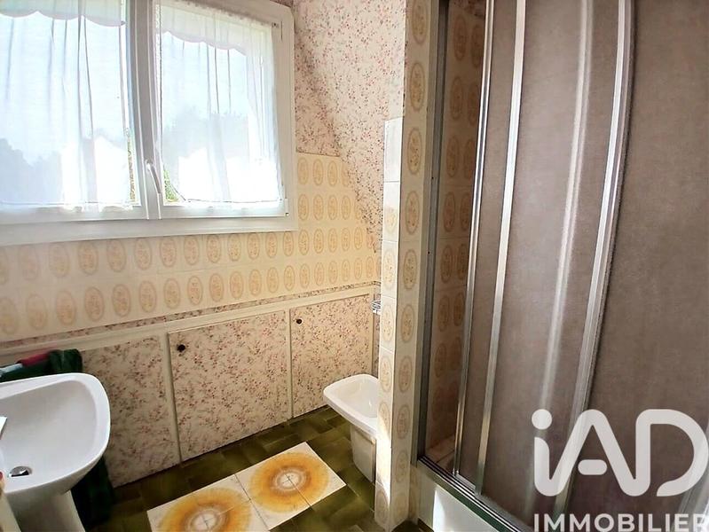 Maison - 207 m² - 11 pièces