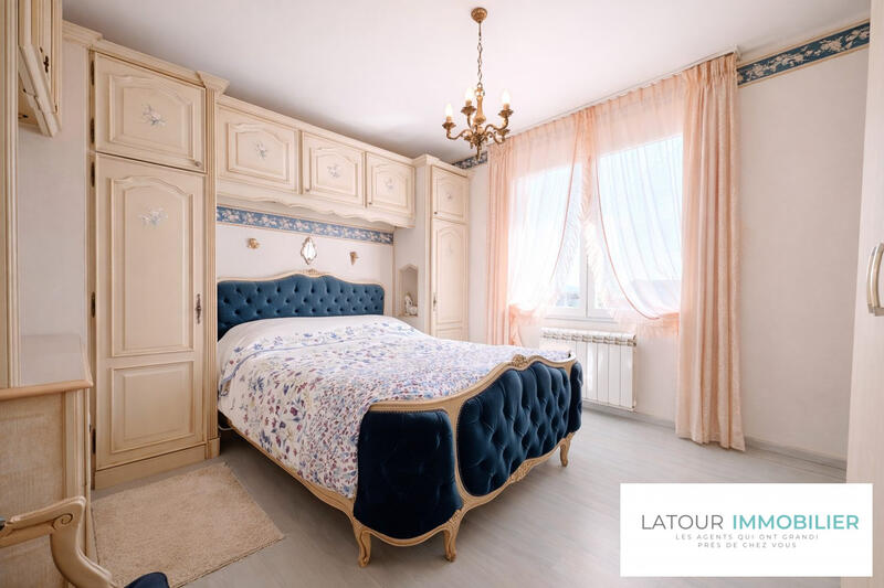 Maison - 91 m² - 4 pièces