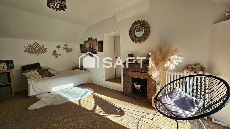 Maison - 227 m² - 8 pièces