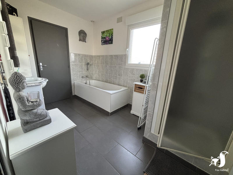 Maison - 110 m² - 5 pièces