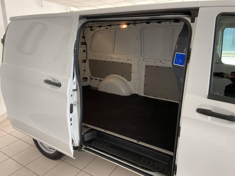 Mercedes Vito Fourgon 111 Cdi Long Pro