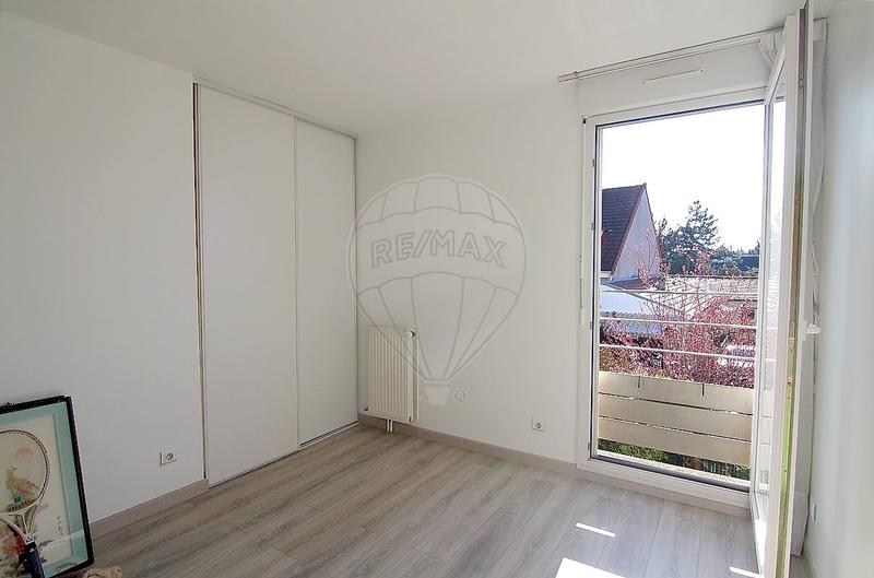 Maison - 104 m² - 6 pièces