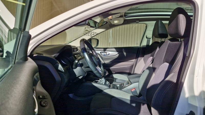 Nissan Qashqai 1.2 Dig-T 115 n-Connecta