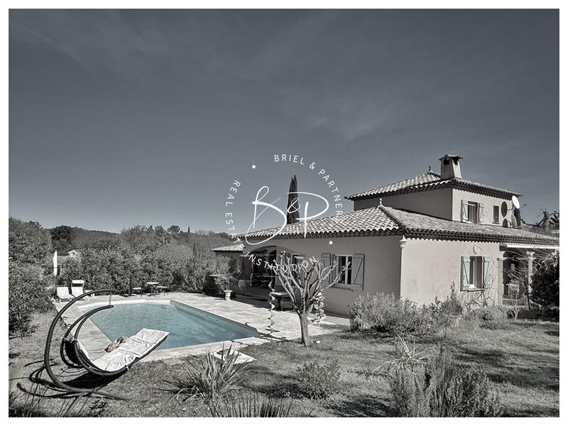 Maison - 150 m² - 5 pièces