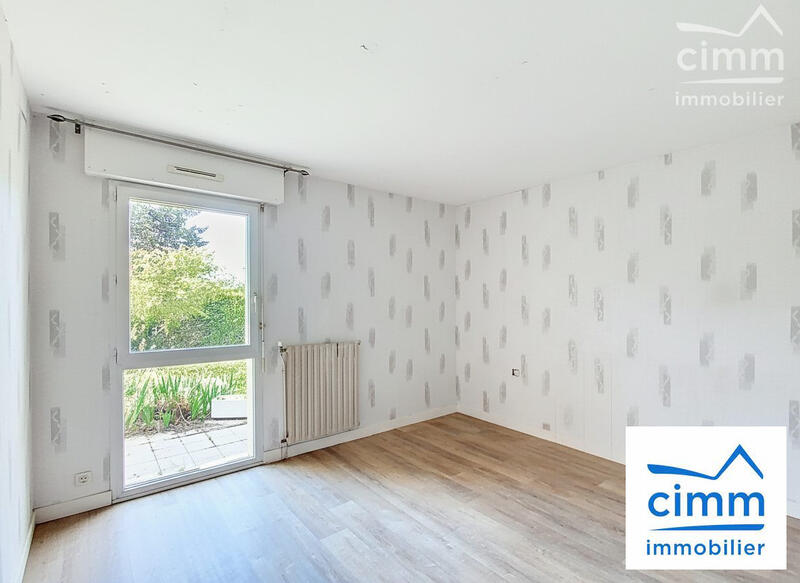 Maison - 215 m² - 5 pièces