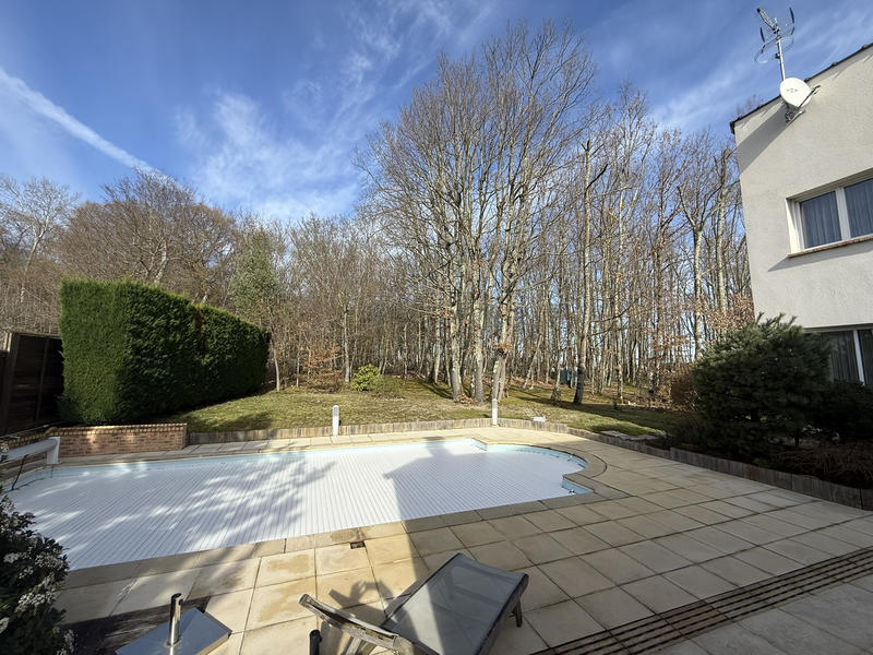 Villa - 215 m² - 7 pièces