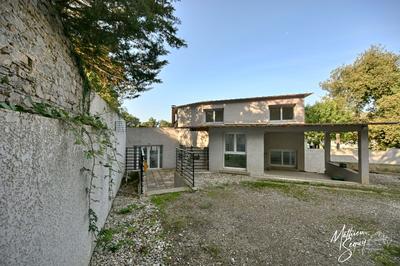 Local d'activité / Entrepôt - 274 m² - 9 pièces