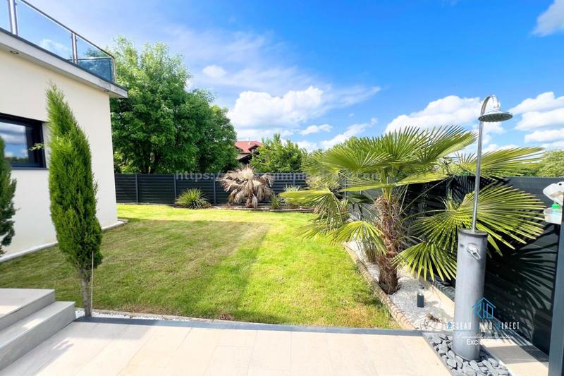 Maison d'architecte - 150 m² - 5 pièces