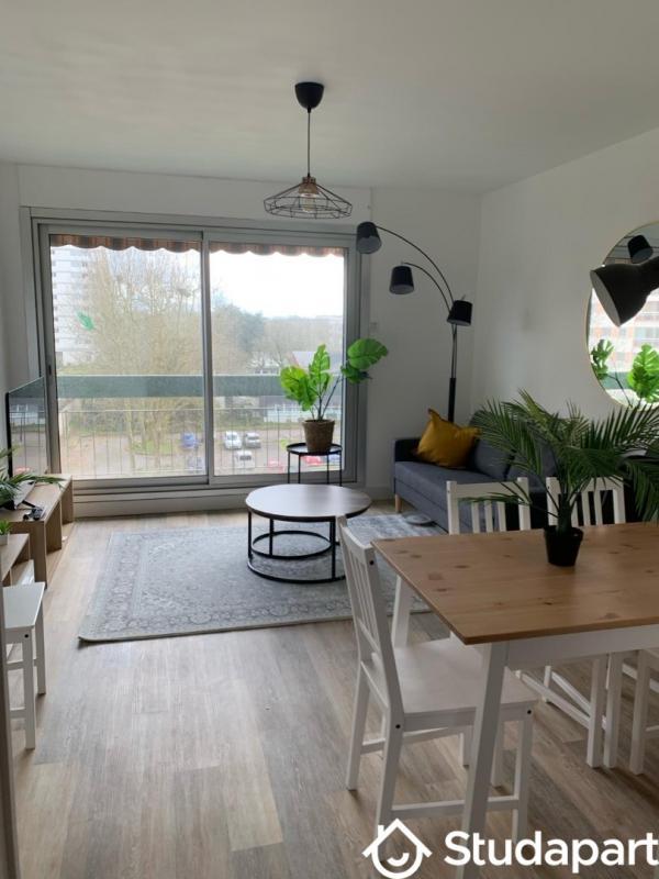 Chambre - 12 m² - 1 pièce