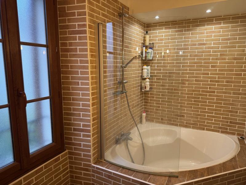 Maison - 178 m² - 5 pièces