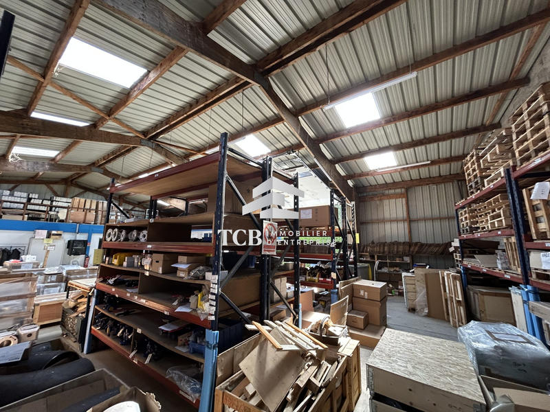 Local d'activités - 410 m²