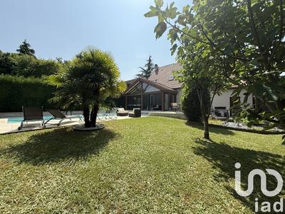 Maison - 152 m² - 6 pièces