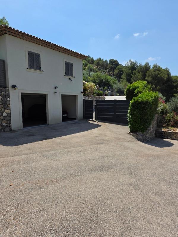 Villa - 133 m² - 4 pièces