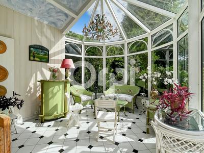 Maison - 203 m² - 7 pièces