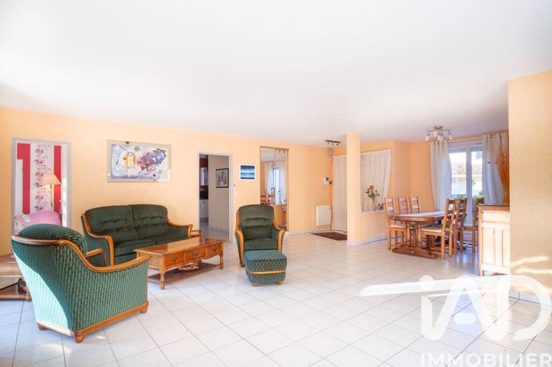 Maison - 169 m² - 6 pièces