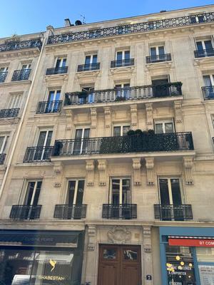 Appartement - 145 m² - 4 pièces