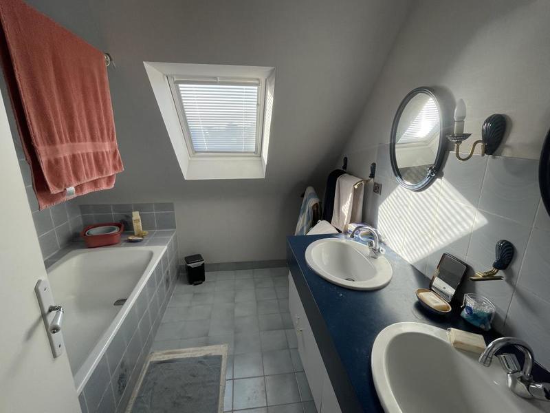 Maison - 120 m² - 7 pièces