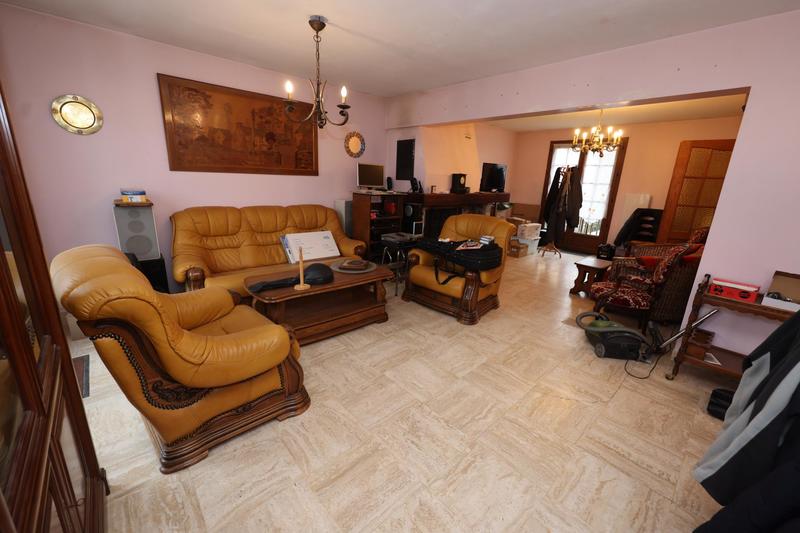 Maison - 133 m² - 7 pièces