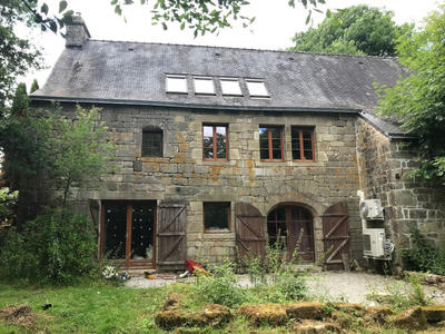 Propriété - 286 m² - 12 pièces