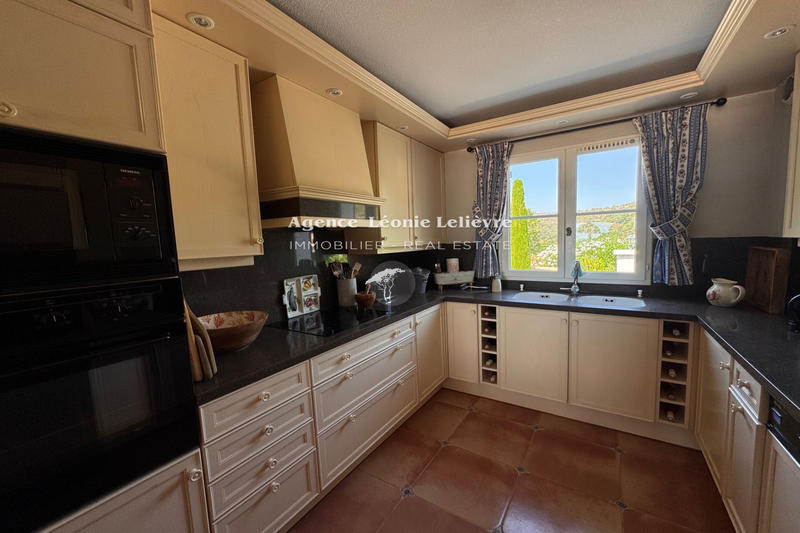 Villa - 150 m² - 6 pièces