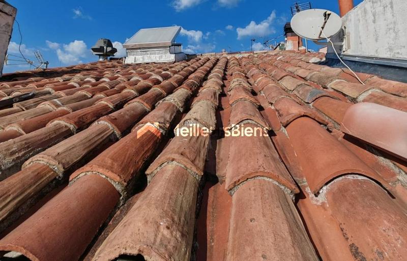 Immeuble - 350 m² - 19 pièces