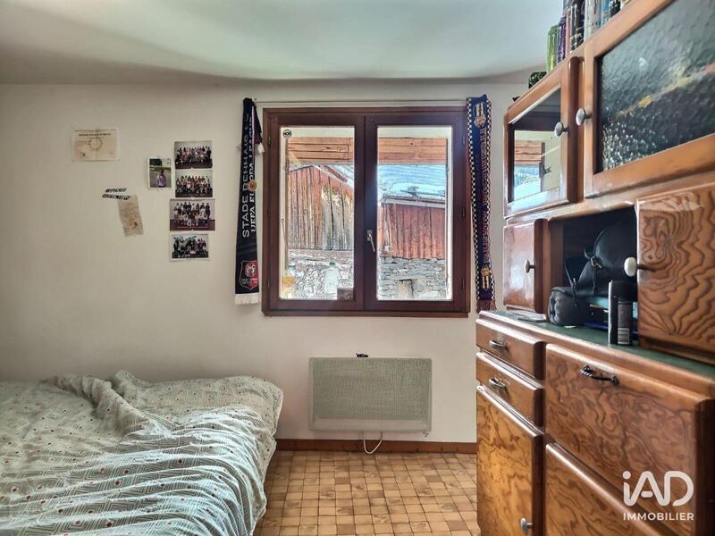 Maison - 80 m² - 5 pièces