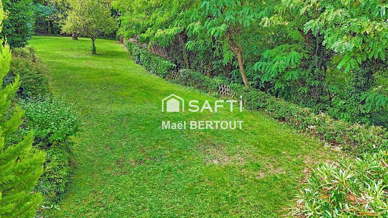 Maison - 136 m² - 6 pièces