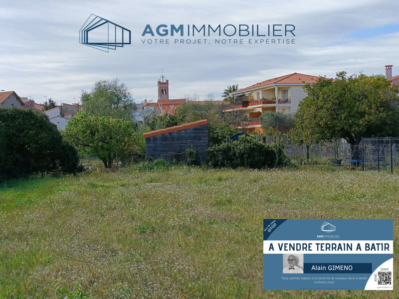 Terrain - 745 m²