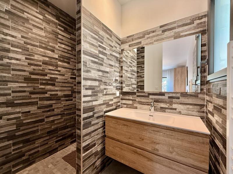 Villa - 115 m² - 4 pièces