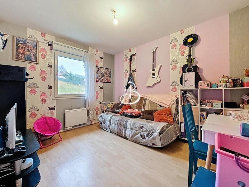 Maison - 102 m² - 5 pièces