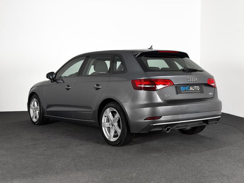 Audi A3 Sportback 1.6 Tdi 110ch Sport Ja17p Sieges Chauff Carplay Gps Regul Xenon Clim 110 Ch