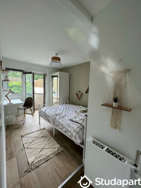 Chambre - 9 m² - 1 pièce