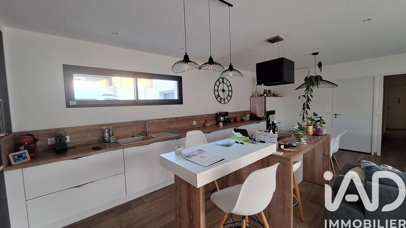 Maison - 136 m² - 6 pièces