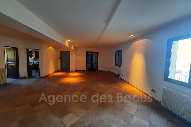 Maison - 169 m² - 4 pièces