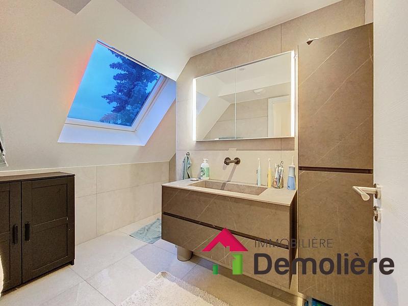 Maison contemporaine - 172 m² - 7 pièces