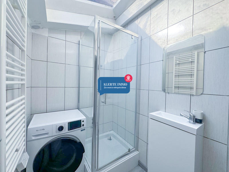 Maison - 80 m² - 5 pièces