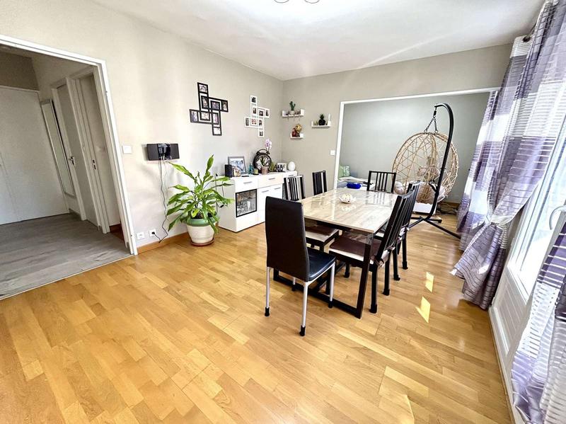 Appartement - 76 m² - 4 pièces