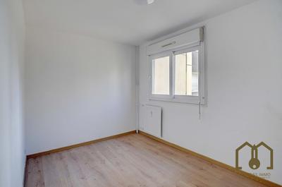 Appartement - 83 m² - 5 pièces