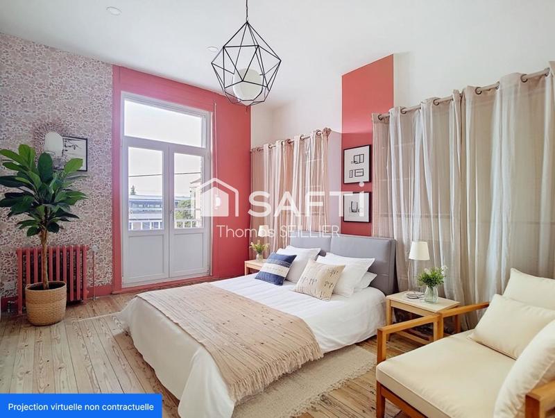 Maison - 297 m² - 14 pièces