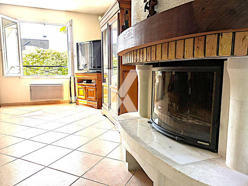 Maison - 144 m² - 6 pièces